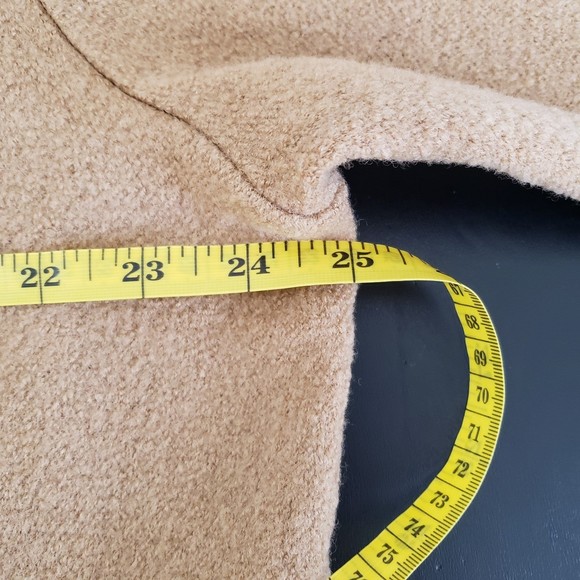 Liz Claiborne 100% Wool Blazer / Jacket with Square Front Pockets; Size Large - Picture 4 of 7